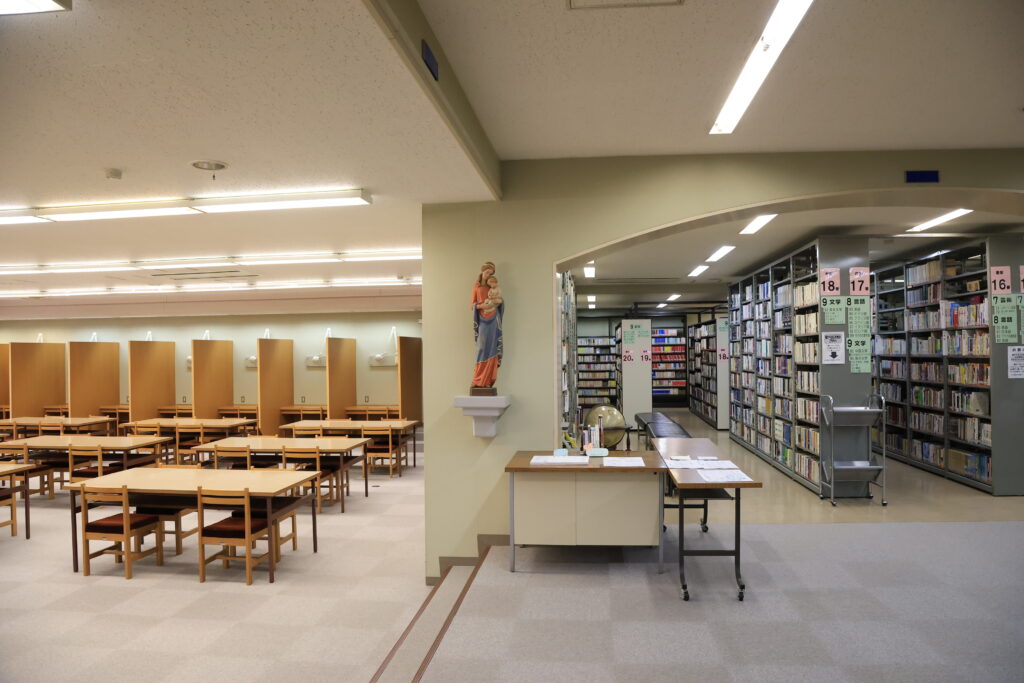 浦和明の星￼女子中学 赤本、四谷大塚学校別予習シリーズほかセット 四谷大塚 学校別予習シリーズ 浦和明の星 - メルカリ